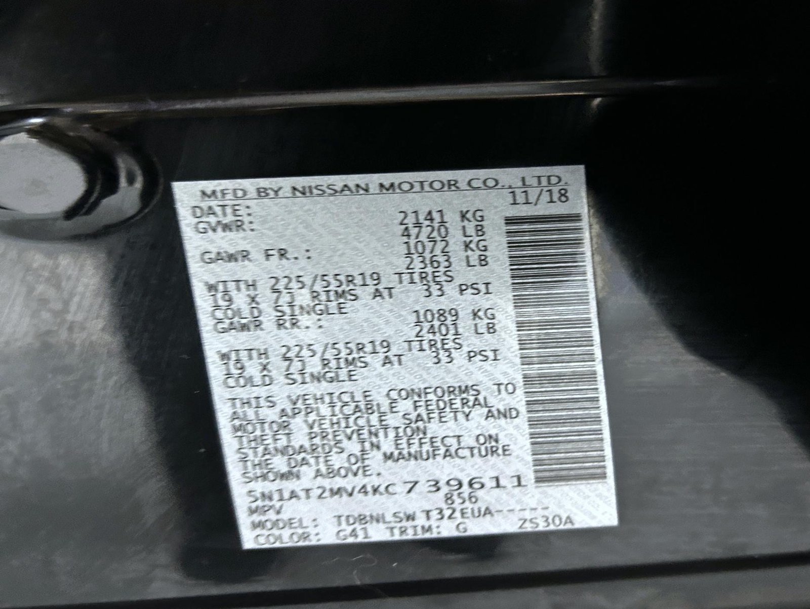 Used 2019 Black Nissan SL image 25