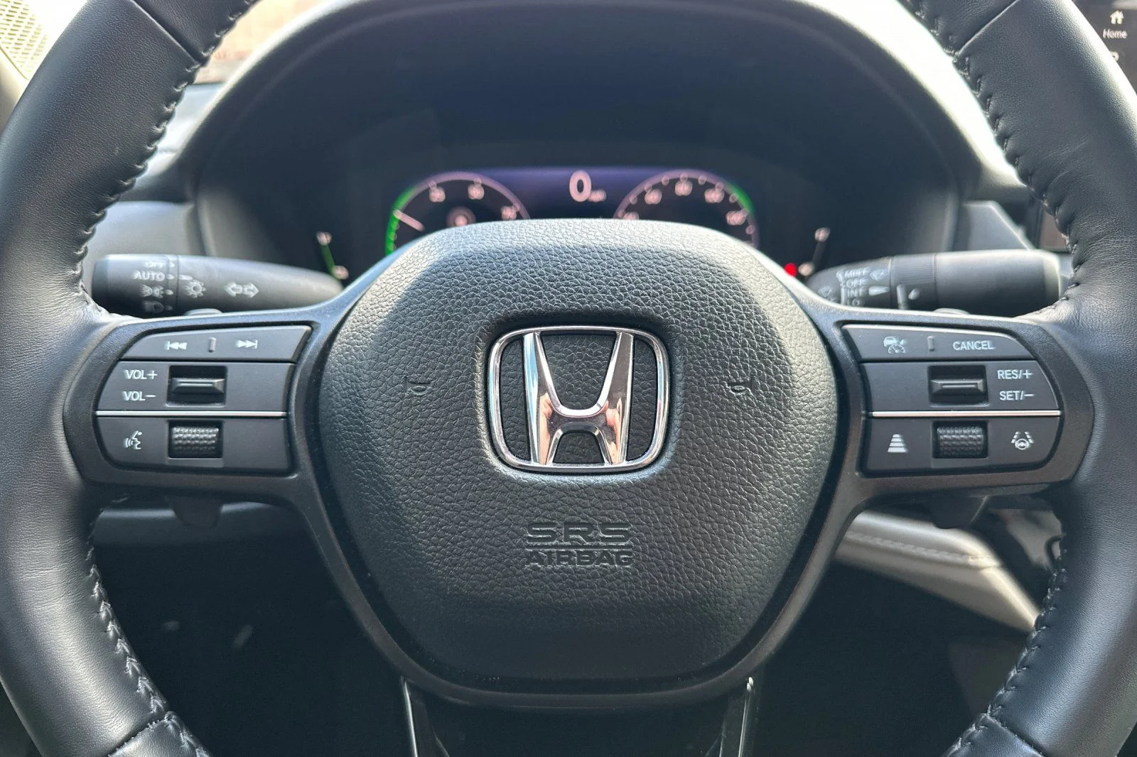 Used 2025 Gray Honda EX-L image 25
