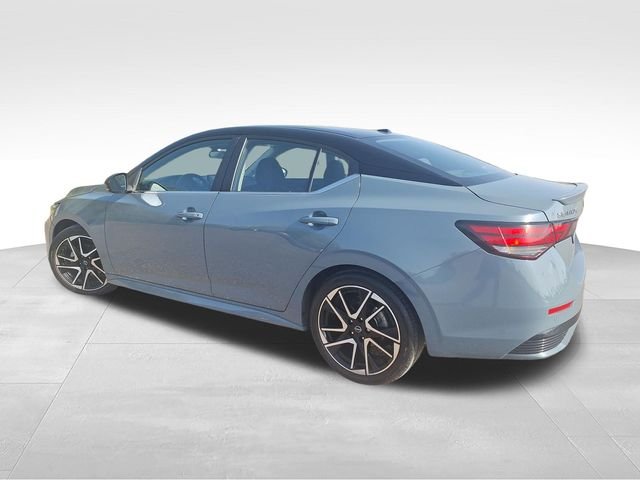 Used 2024 Gray Nissan SR image 6