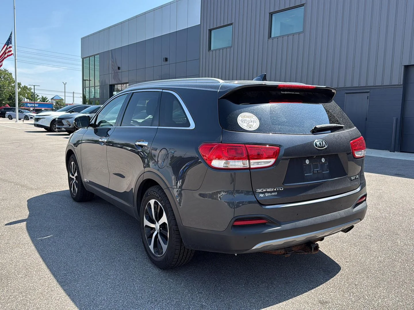 Used 2018 Platinum Graphite Kia EX V6 image 4