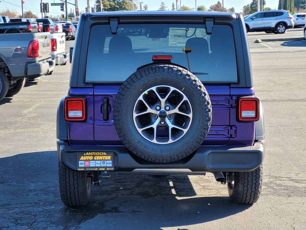 New 2026 Reign Exterior Paint Jeep Sport S image 4