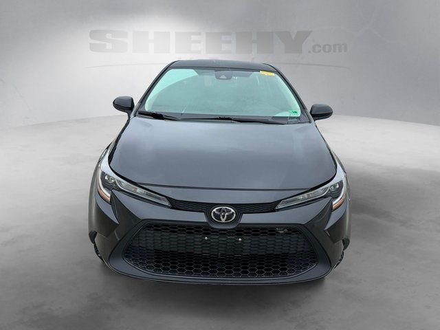 Used 2022 Black Toyota LE image 17