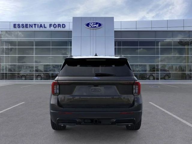 New 2026 Agate Black Metallic Ford ST-Line image 5