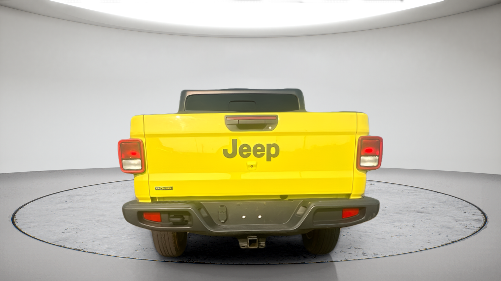Used 2023 High Velocity Clearcoat Jeep Sport S image 3