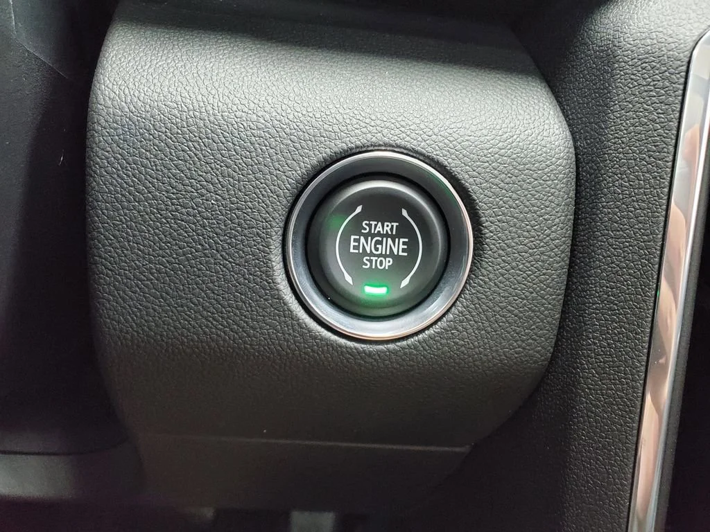 2026 GMC Acadia Denali - Photo 19