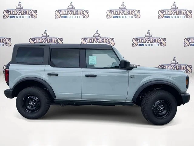 New 2026 White Ford Big Bend image 2