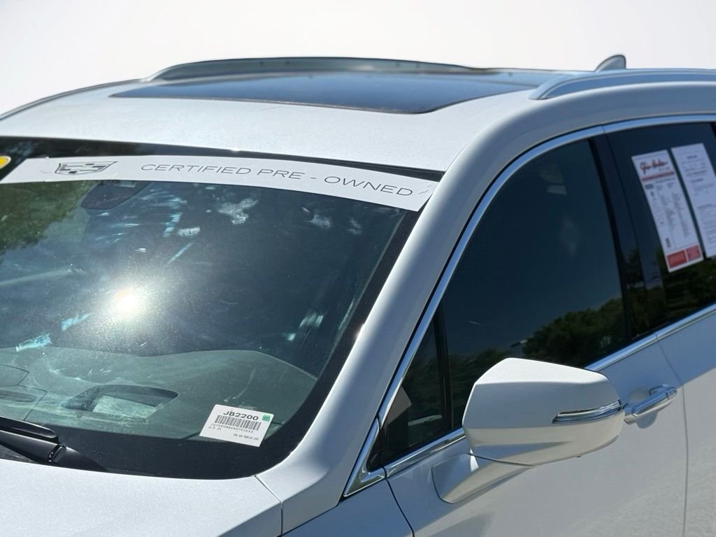 Used 2024 White Cadillac Premium Luxury image 11