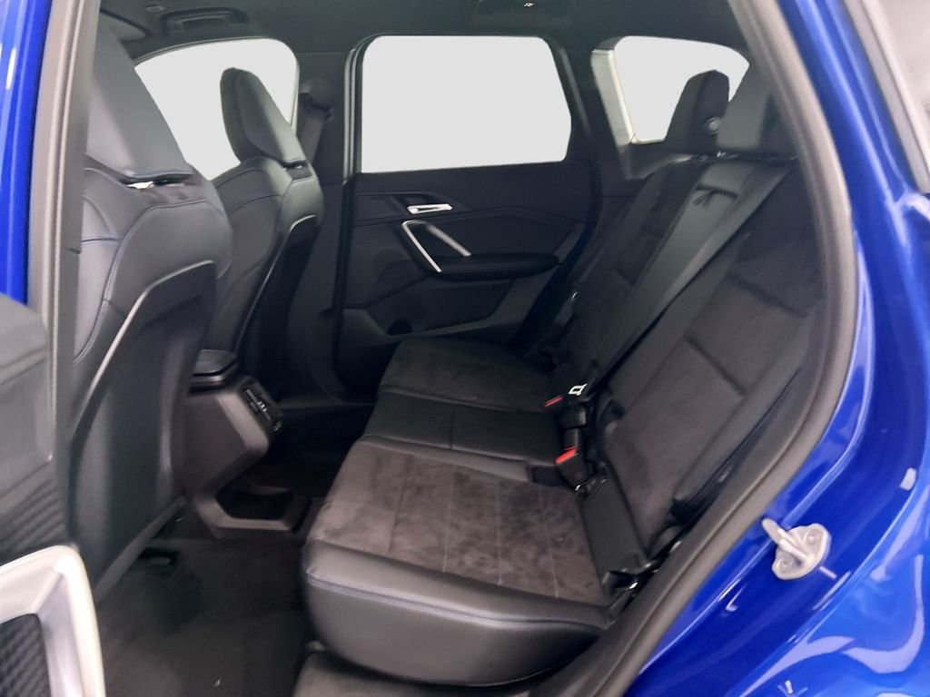 New 2026 Blue Metallic BMW xDrive28i image 20