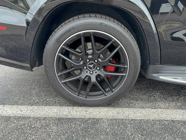Used 2018 Black Mercedes-Benz AMG® GLS 63 image 39