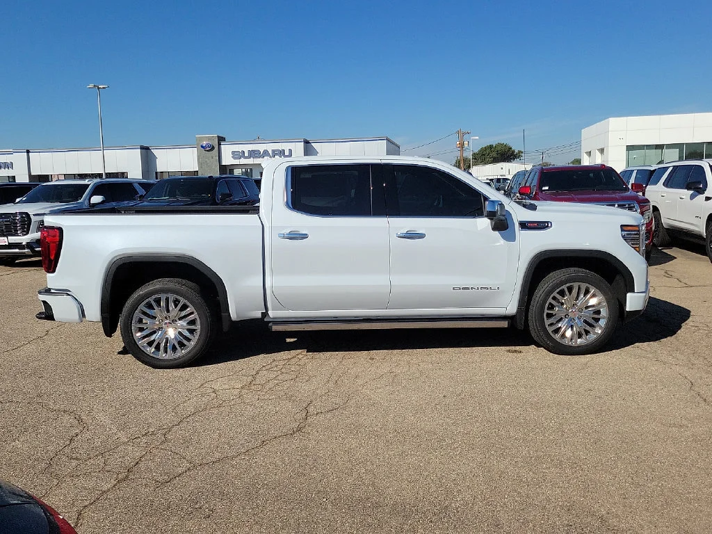2026 GMC Sierra 1500 Denali - Photo 12