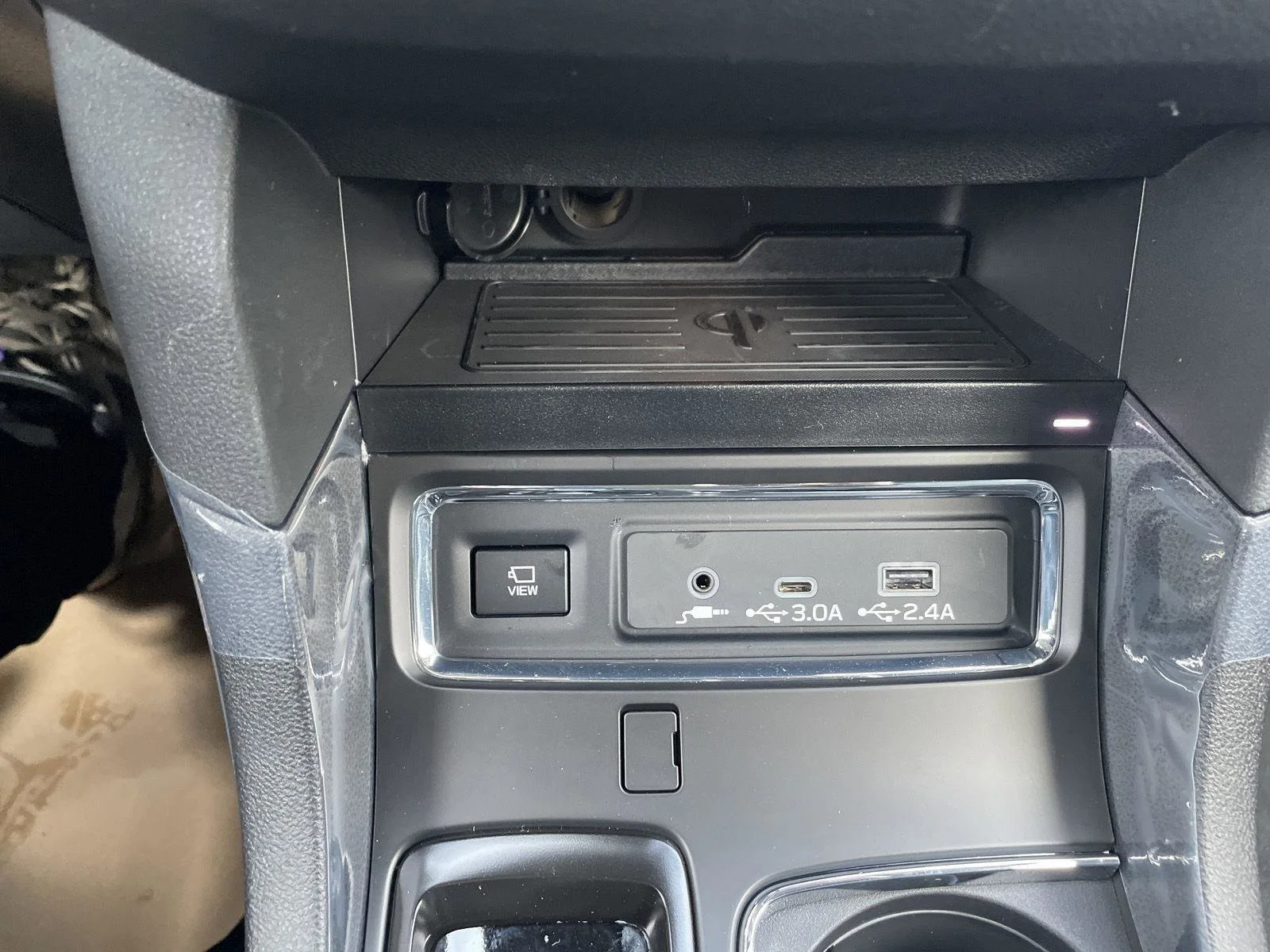 New 2026 Crystal White Pearl Subaru Onyx Edition Touring image 19