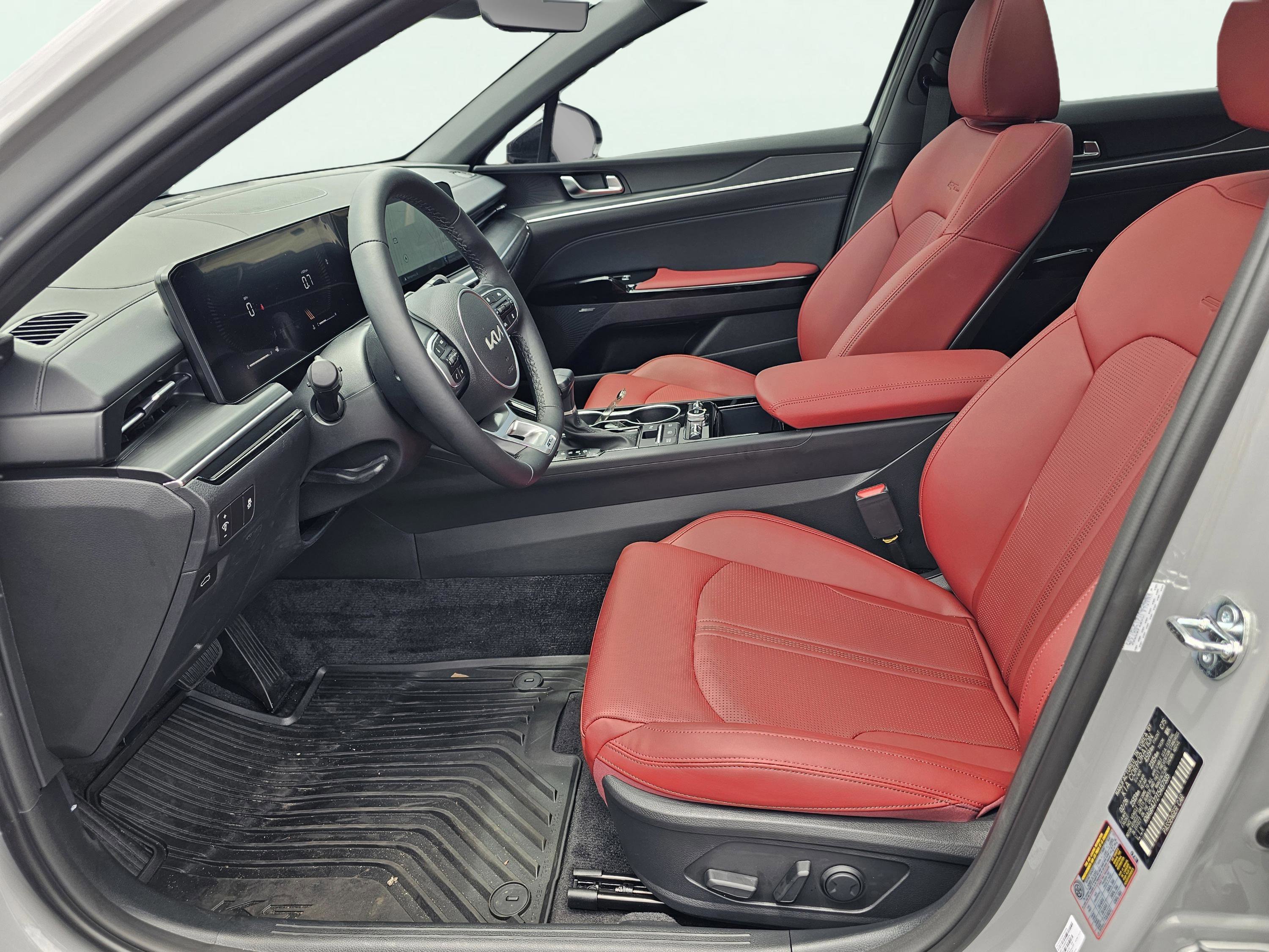 New 2026 Wolf Gray Kia GT-Line image 18