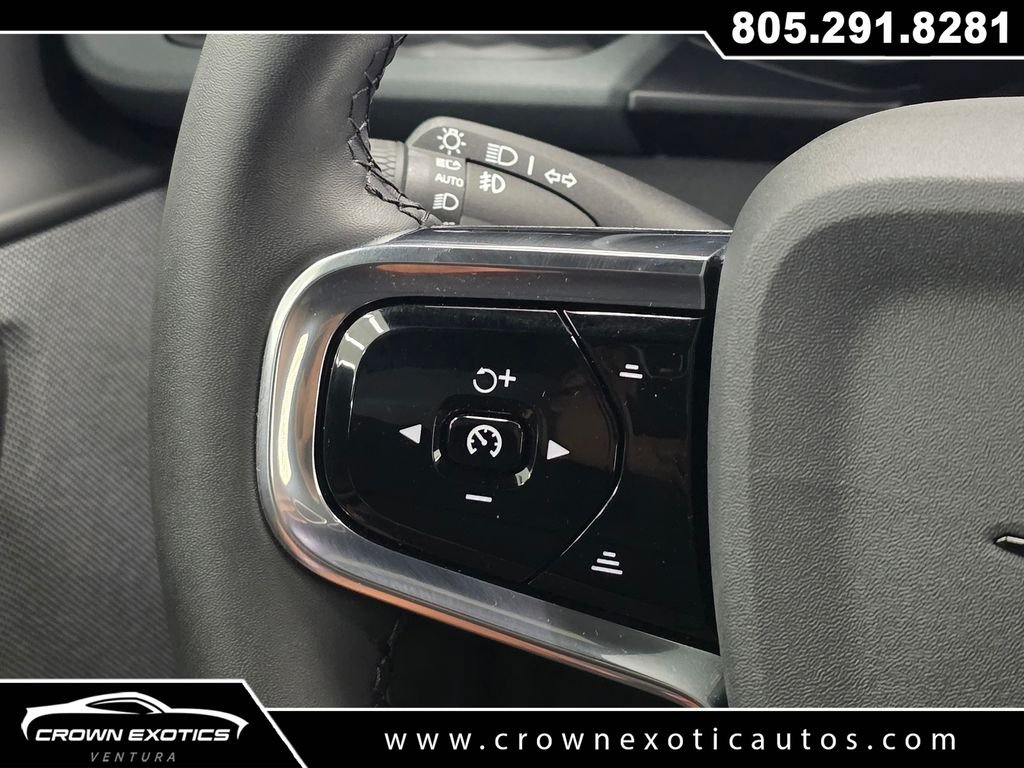 Used 2022 White Polestar Long Range Dual Motor image 29