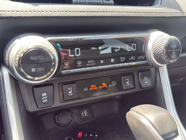 Used 2025 Silver Toyota XLE Premium image 18
