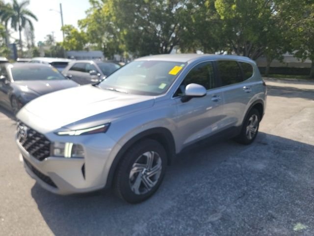 Certified Used 2023 Silver Hyundai SE image 4