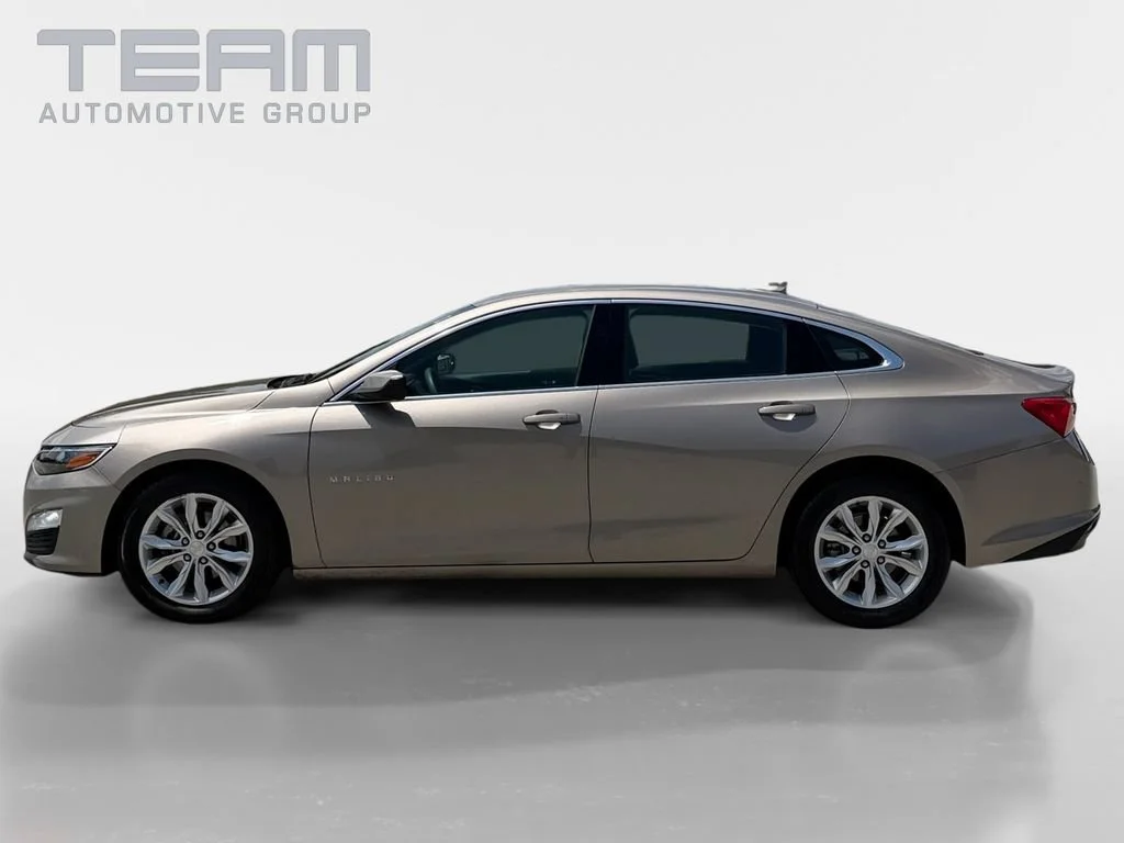 Used 2024 Mineral Gray Metallic Chevrolet 1LT image 4