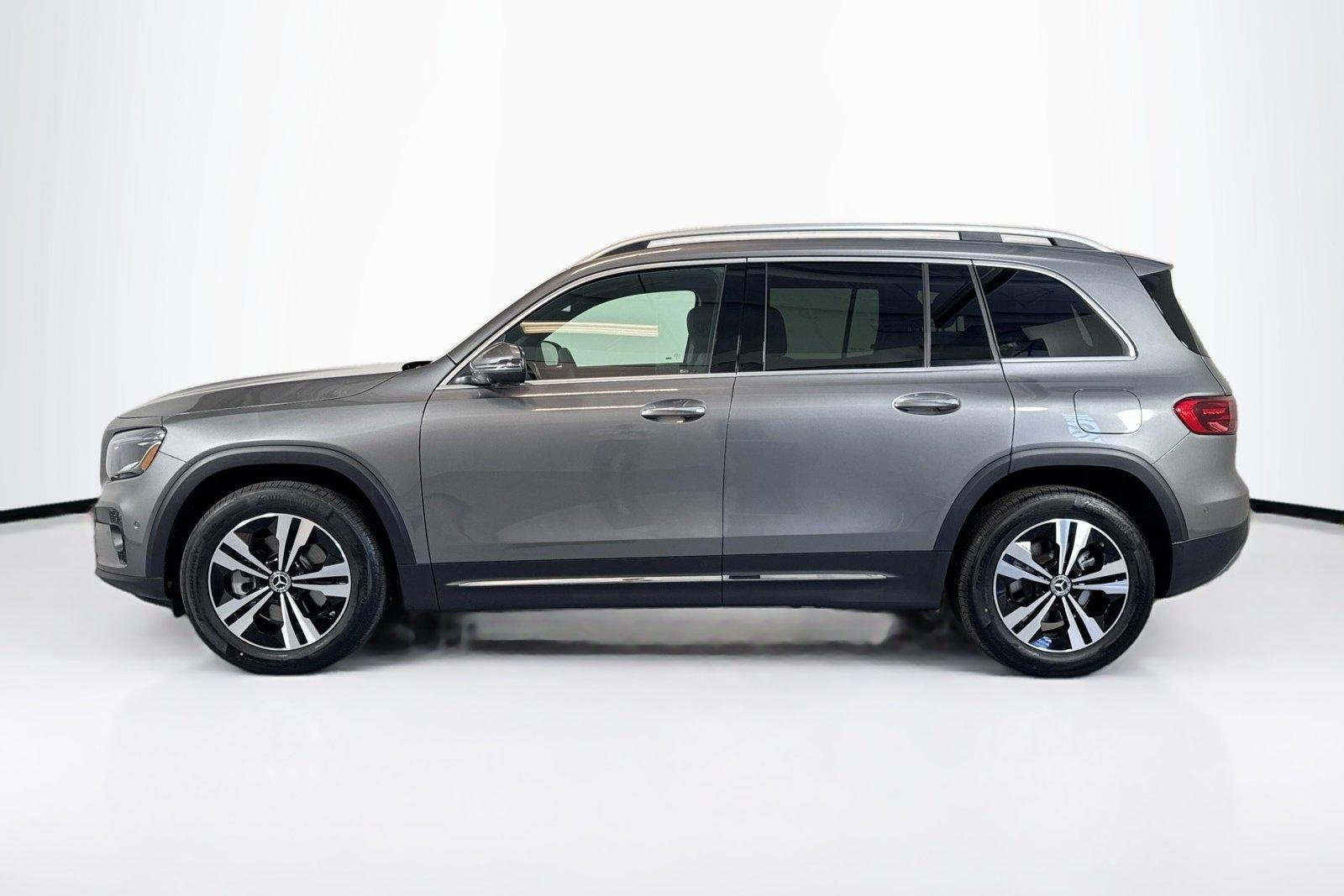New 2026 Mountain Grey Metallic Mercedes-Benz GLB 250 image 7