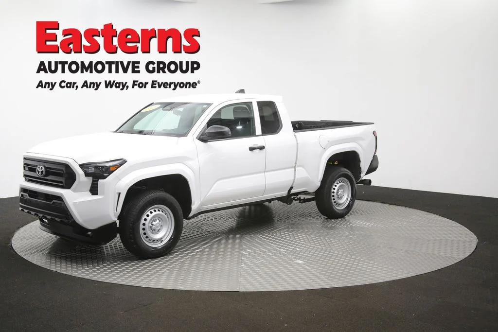 Used 2025 White Toyota SR image 52