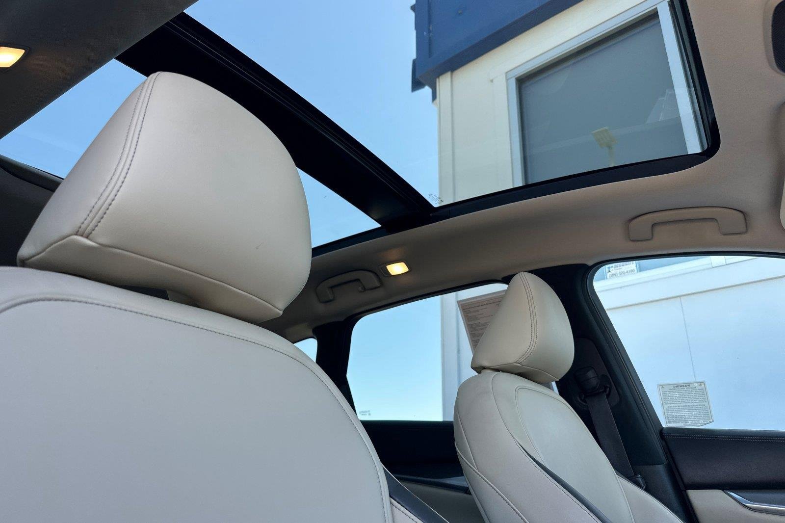 Used 2022 Slate Gray INFINITI LUXE image 17