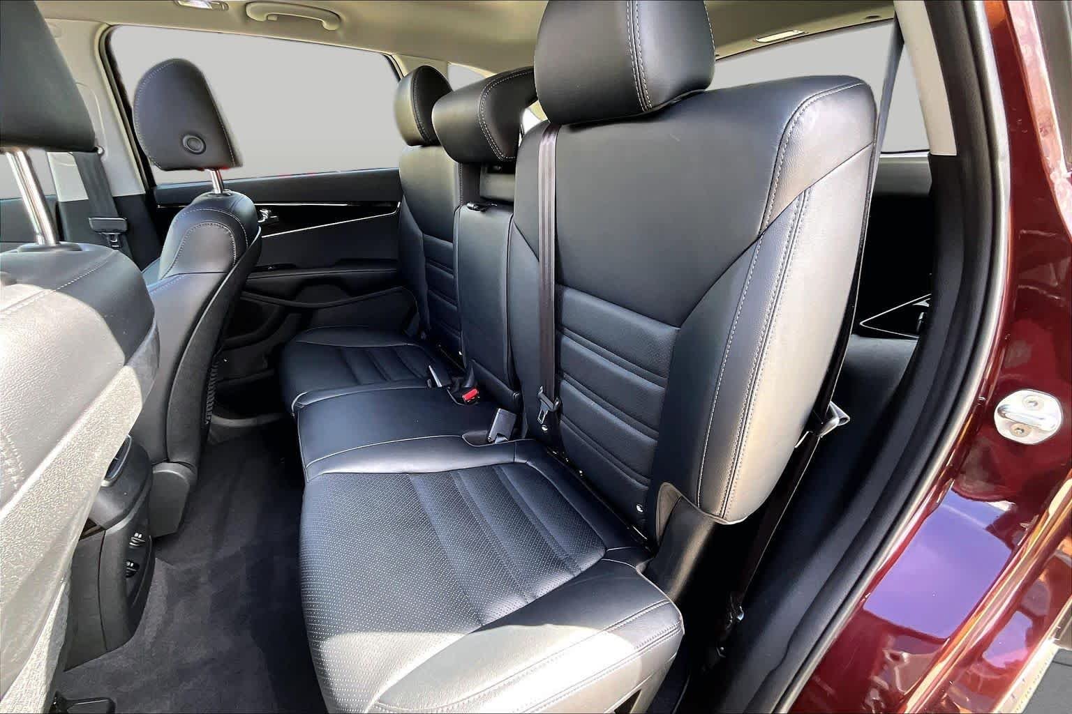 Used 2020 Passion Red Kia EX V6 image 20