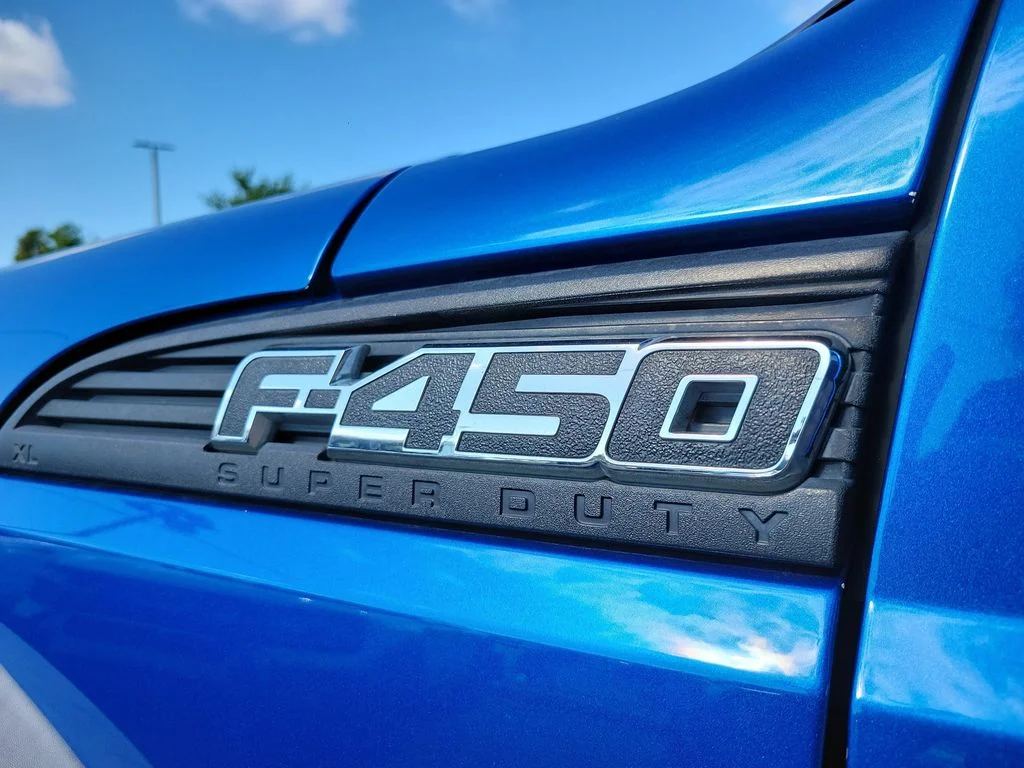 2016 Ford F-450 Super Duty Chassis Cab XL - Photo 16