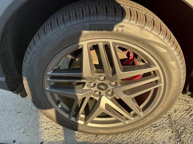 New 2026 Rapid Red Metallic Tinted Clearcoat Ford ST-Line image 34