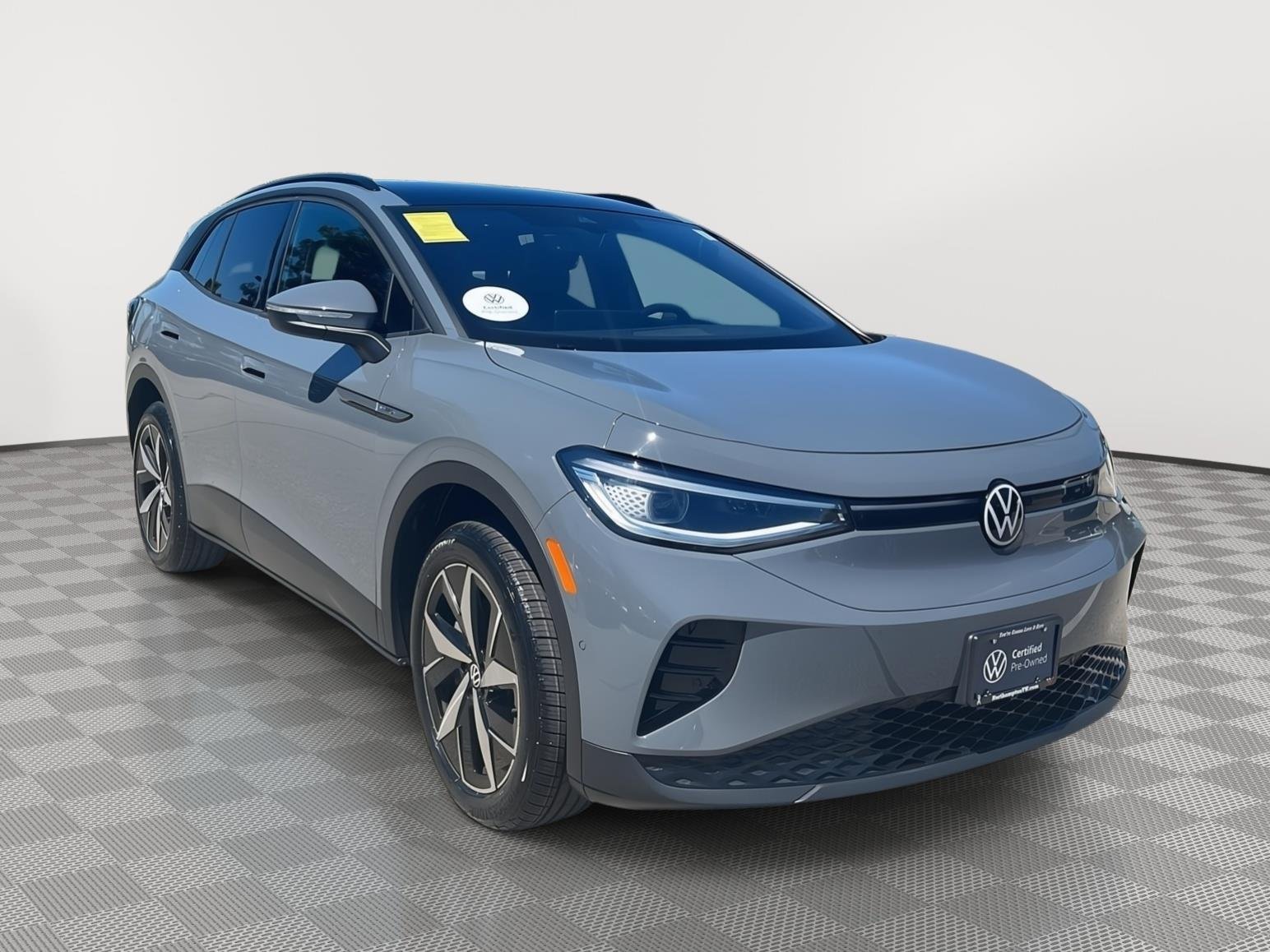 Used 2023 Pure Gray Volkswagen Pro S image 3