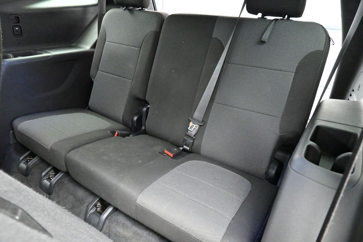 Used 2023 Mosaic Black Metallic Chevrolet LT Cloth image 28