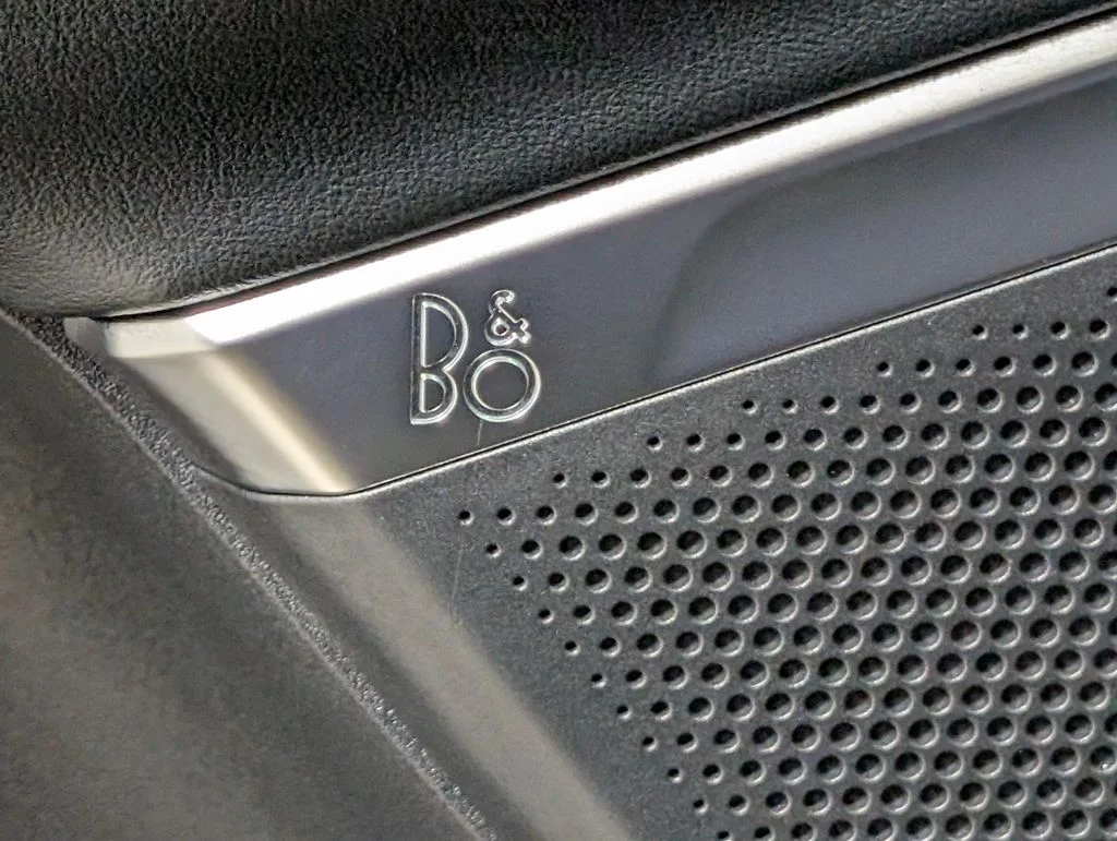 New 2027 Agate Black Metallic Ford MAX Platinum image 13