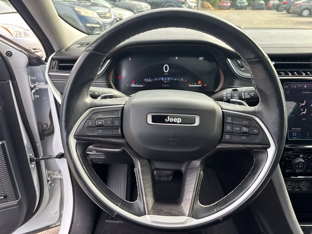 Used 2021 White Jeep Limited image 13