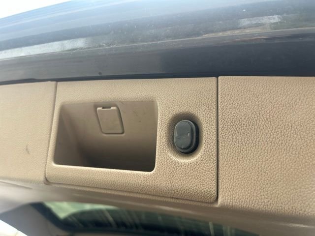Used 2015 Black Chevrolet LT image 23