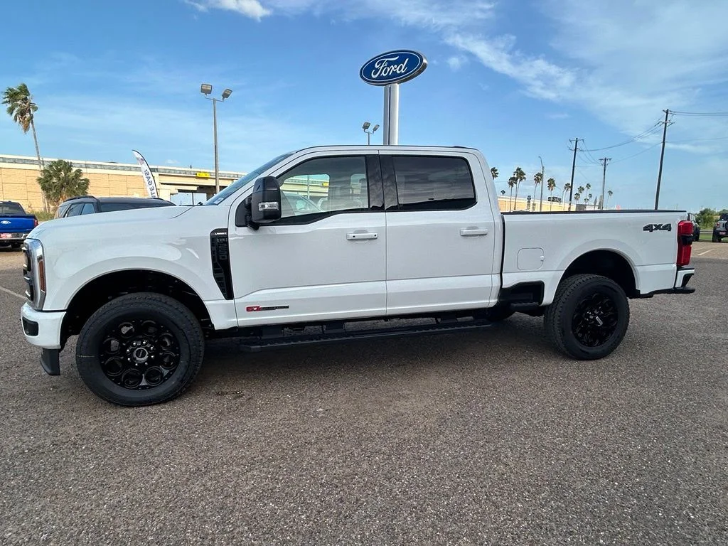 New 2026 Star White Metallic Tri-Coat Ford F-250® Lariat® image 4
