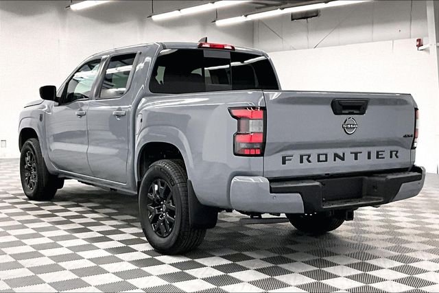 New 2026 Boulder Gray Nissan SV image 4
