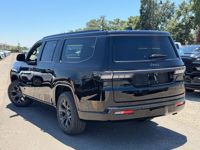 New 2026 High Gloss Black Jeep Limited Altitude image 9