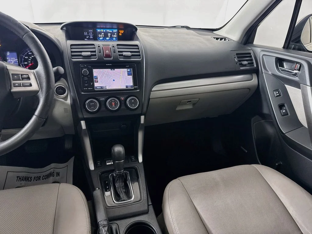 Used 2015 White Subaru 2.5i Touring image 29