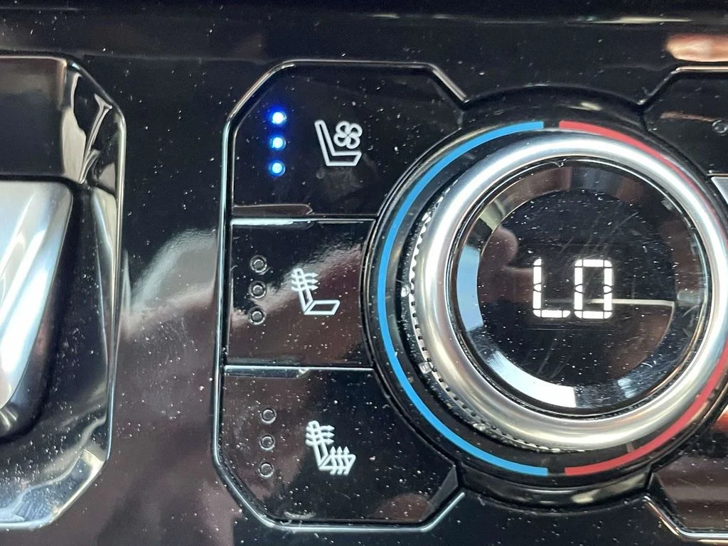 Used 2023 Blue GMC AT4X image 38