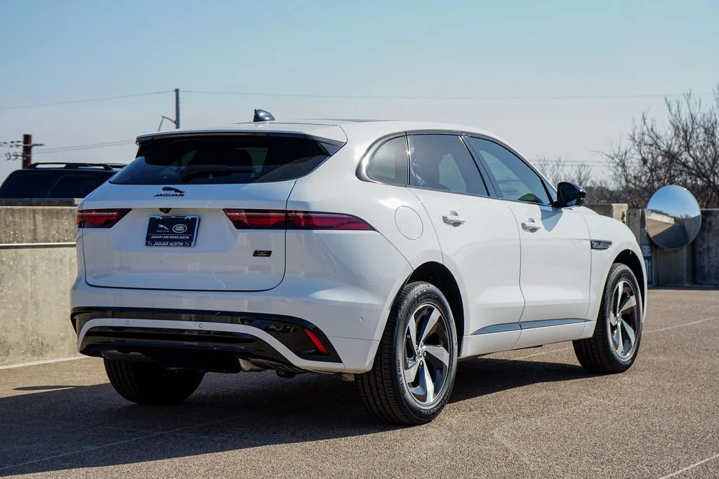 2026 Jaguar F-Pace R-Dynamic S - Photo 10