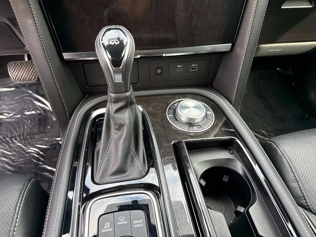 Used 2024 Anthracite Gray INFINITI Sensory image 26