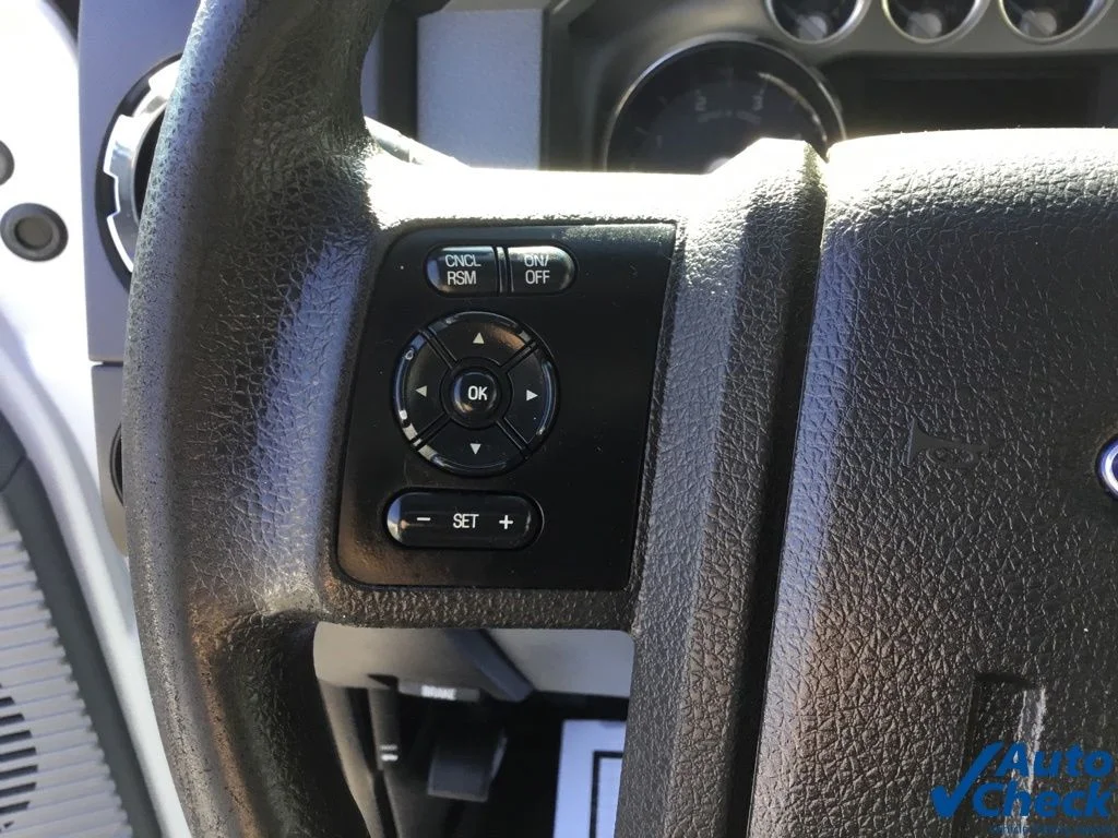 2016 Ford F-350 Super Duty XLT - Photo 39