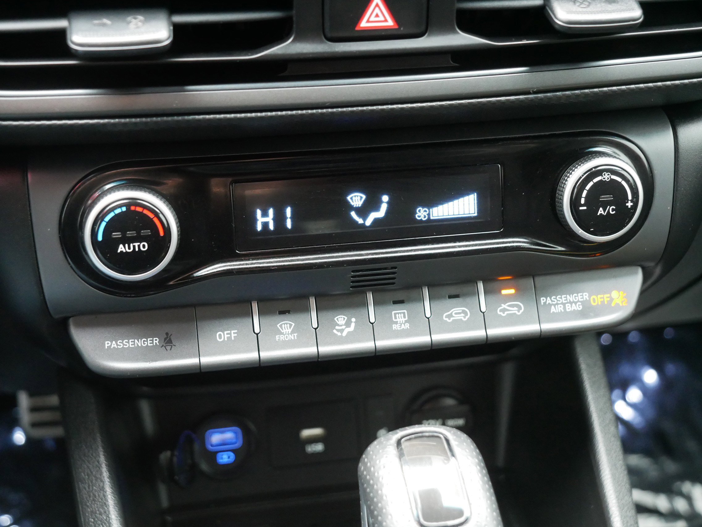 2023 Hyundai Kona N - Photo 23