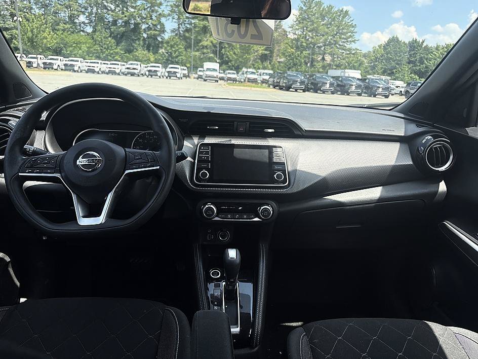 Used 2019 Deep Blue Pearl/Fresh Powder Nissan SV image 14