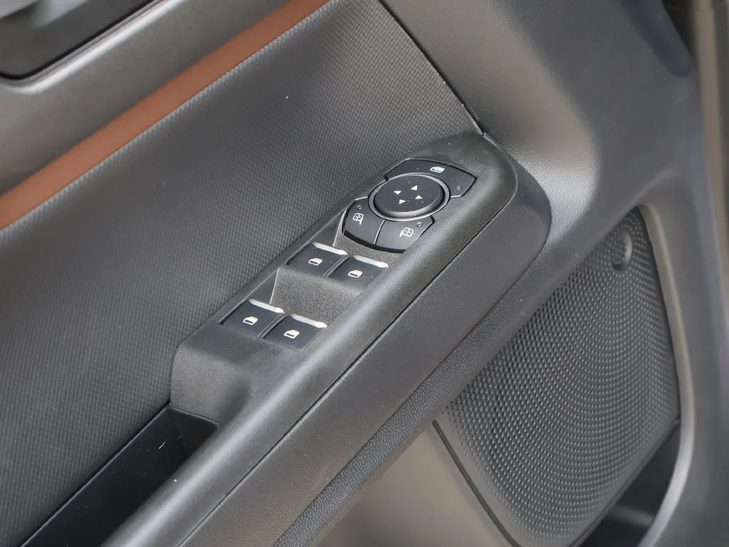 New 2026 Carbonized Gray Metallic Ford Outer Banks® image 20