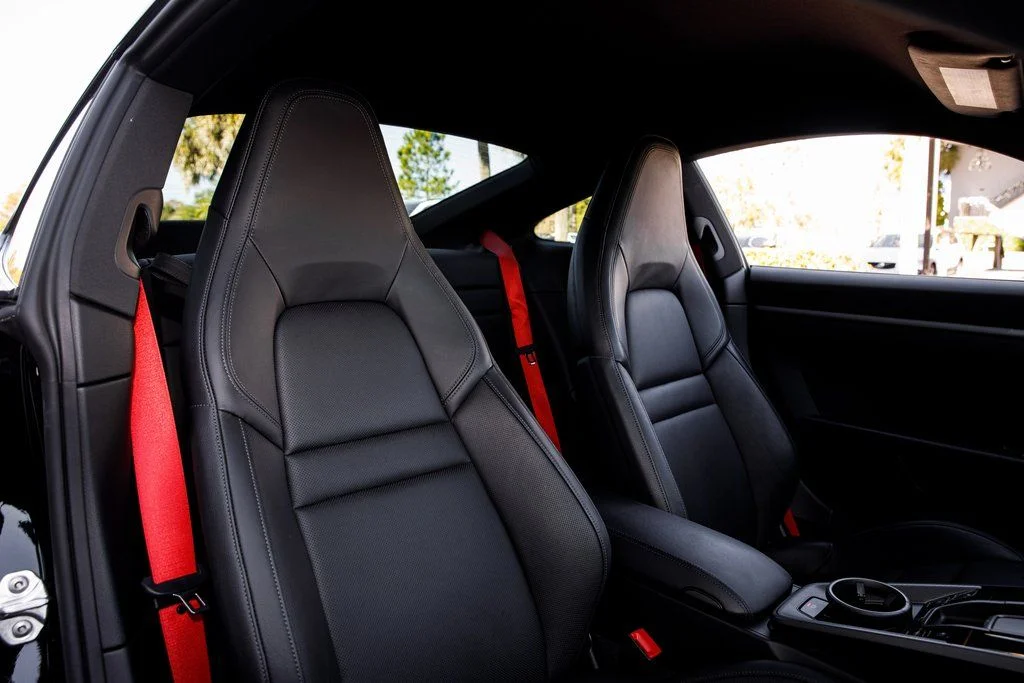 2025 Porsche 911 T - Photo 32