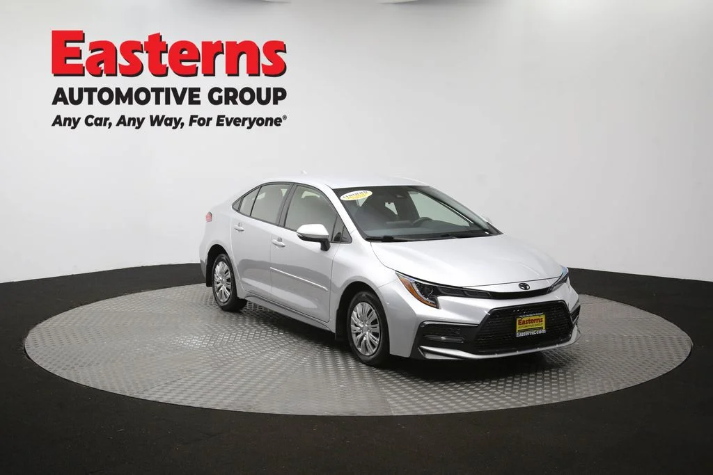 Used 2022 Silver Toyota SE image 47