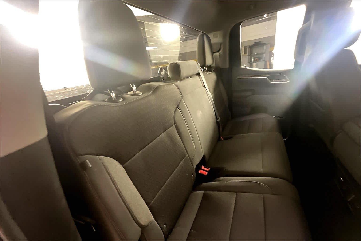 Used 2023 Summit White GMC Elevation image 21