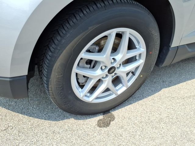 Used 2024 Silver Ford SEL image 6
