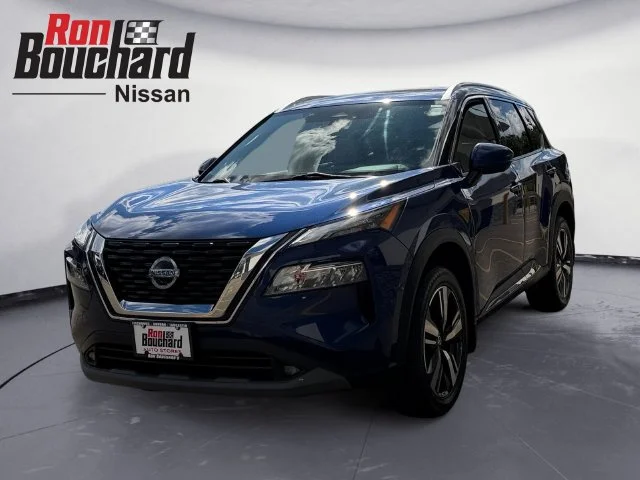 Used 2021 Blue Nissan SL image 5