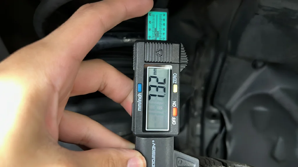 2019 Toyota RAV4 XLE Premium - Photo 43