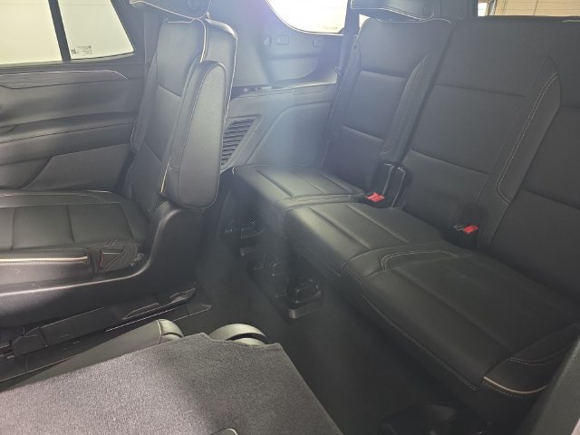 Used 2021 Black GMC SLT image 24