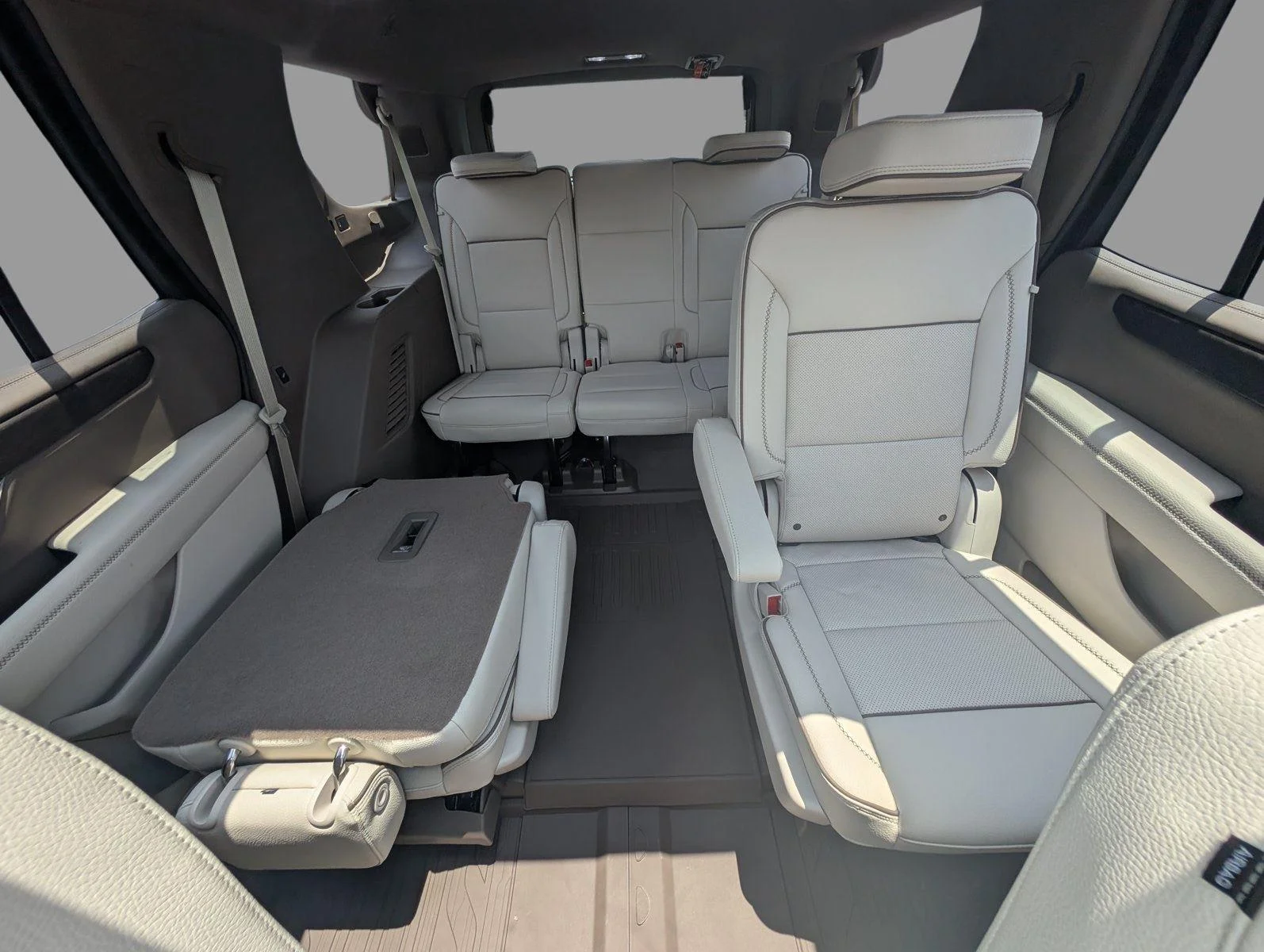 New 2026 Sterling Metallic GMC Denali image 10